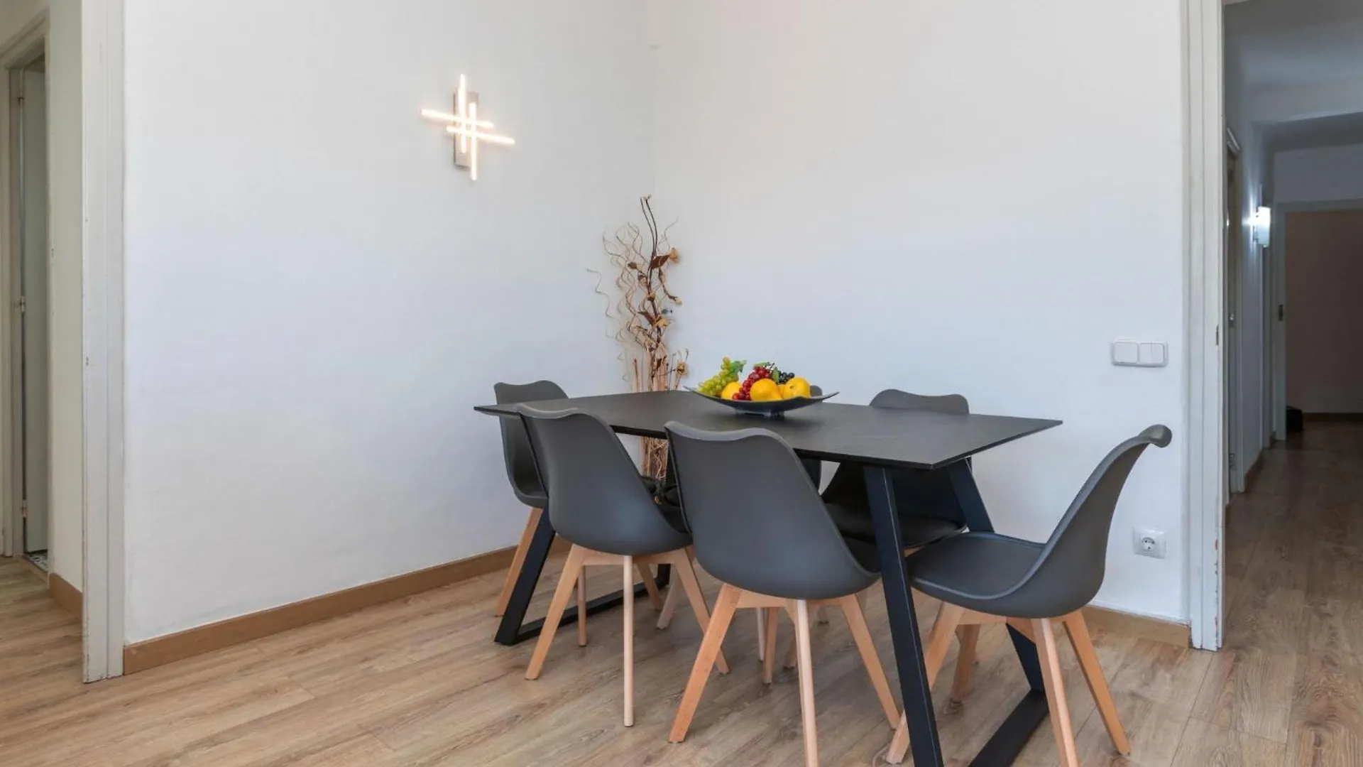 Apartment Eixample Esq Rocafort Diputacio By Interhome Barcelona 0*,  Spain
